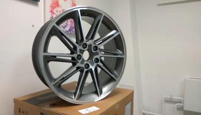 Литые диски на Audi /// наш обзор смотреть онлайн