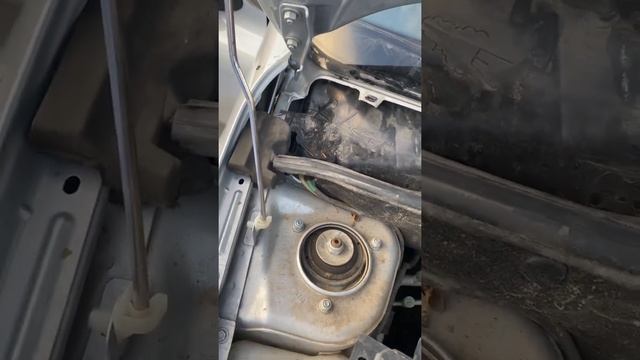 Как поменять фильтр салона Лада гранта универсал 21 года