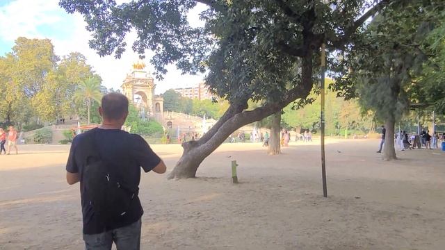 11 Tips and 6 Places for the Pre-Cruise Port City - Barcelona, Spain смотреть онлайн