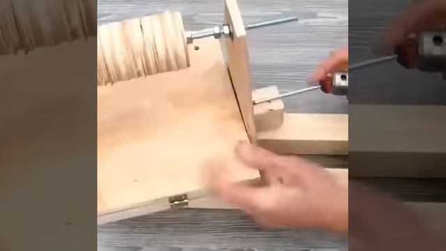 Шлифовальный станок из дрели смотреть онлайн