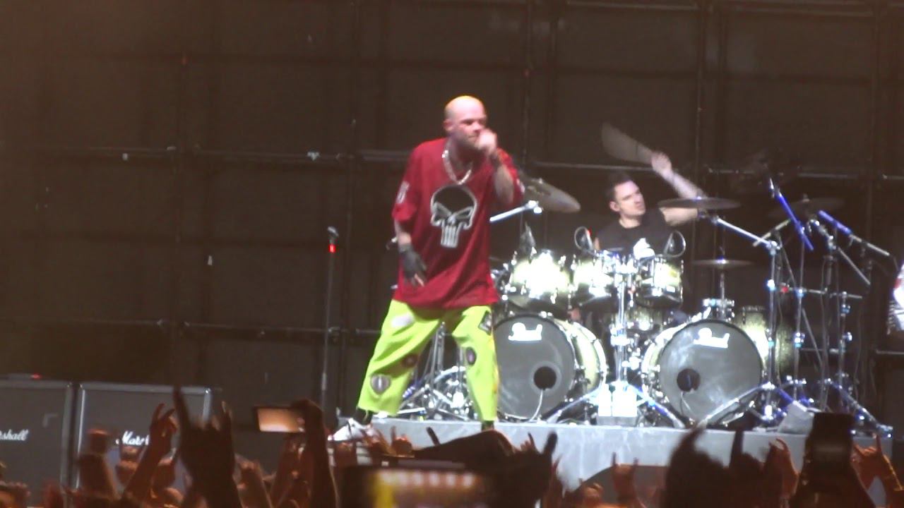 Five Finger Death Punch - Got Your Six (Moscow 2020) смотреть онлайн