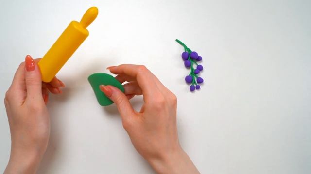 Изучаем и лепим ягоды из пластилина Развивающее видео для детей смотреть онлайн