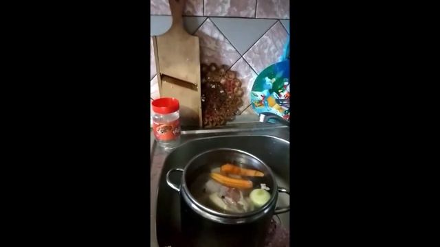 Холодець у скороварці,швидко та смачно. смотреть онлайн