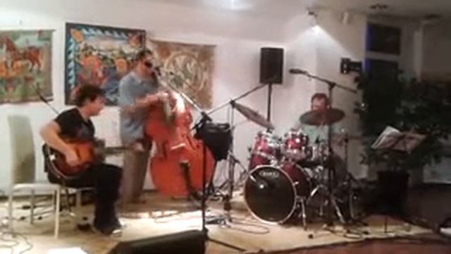 Ovsyanikov&Litvinov&Fantaev trio - "Cherokee" смотреть онлайн