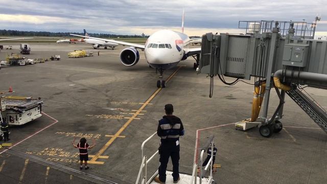 British Airways 777-300 At Seattle Airport Approaching Gate