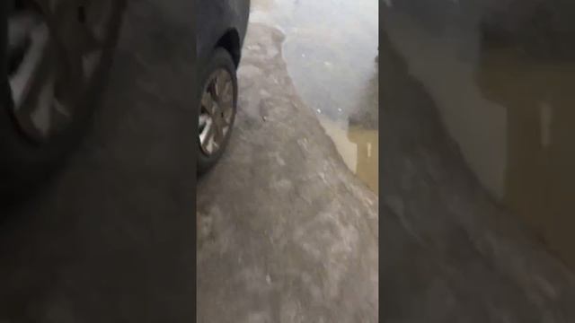 Мелкий вор попался на краже смотреть онлайн