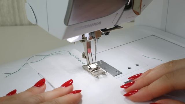 How To: Zigzag Stitch (Sewing for Beginners) смотреть онлайн