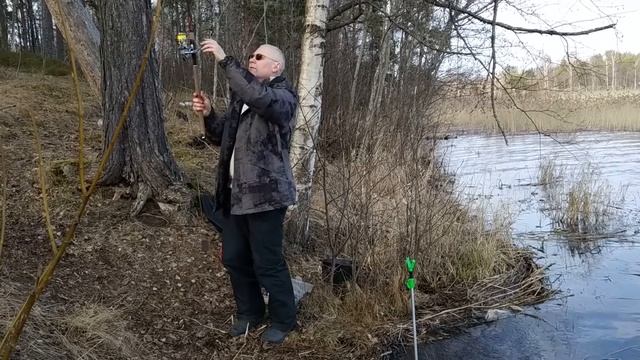 Первая рыбалка весной. Разведка по открытой воде. Озеро Суходольское. First fishing trip in spring. смотреть онлайн