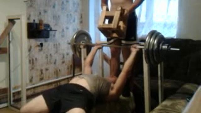 жим лежа 107 кг на 5 раз дожимы 2) смотреть онлайн