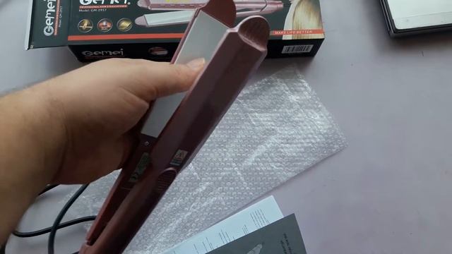 Утюжок Щипцы Для Волос смотреть онлайн