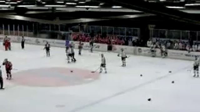 växjö lakers slagsmål смотреть онлайн