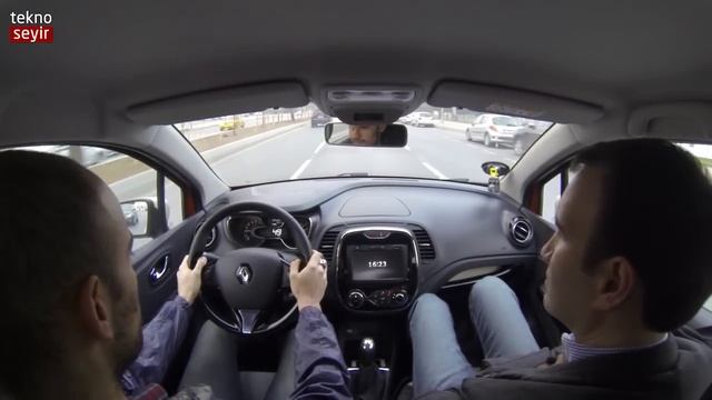 Renault Captur İncelemesi смотреть онлайн