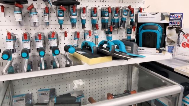 Блогер-плиточник с 15-летним стажем посетил уникальный магазин инструментов "Диамтулс" смотреть онлайн