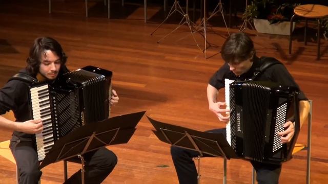 Dos Locos - Pictures of an exhibition, Mussorgsky смотреть онлайн
