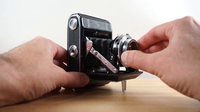 Zeiss Ikon Ikonta 521 - Ikonta A vertical 120 Film Camera