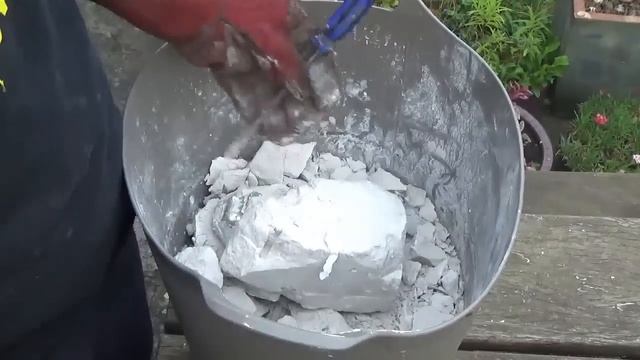 Making Dante's Rebellion Sword - Devil May Cry - MadWizard Studios смотреть онлайн
