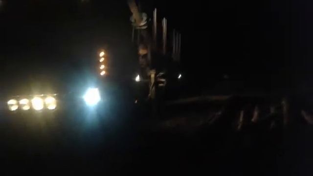 Volvo FM12 420 - Noční nakládání смотреть онлайн