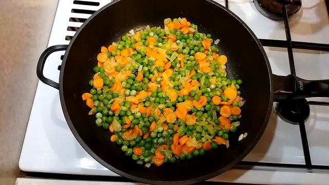 Как ВКУСНО приготовить рис. Кулинарный канал "НА КУХНЕ У МАМЫ" смотреть онлайн