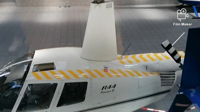 Vlog - Helicopter over London, UK! Scenic views of Wembley Stadium, Houses of Parliament, London Ey смотреть онлайн