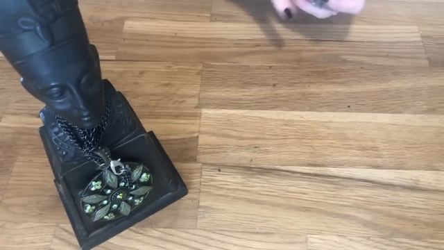 ?СОПЕРНИЦА(враг) с горя повесилась?????#соперница#враг#бумеранг#вражина#предатели#советтаро смотреть онлайн