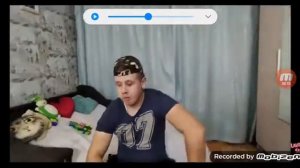 Лёня собирался есть пиццу,он сказал что это приведение :))) 🤣🤣🤣