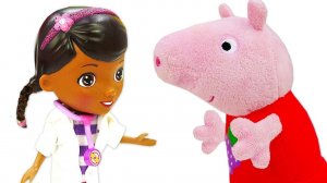 Доктор Плюшева и Свинка Пеппа! — Видео про Пеппу и игрушки о том, почему надо мыть руки!