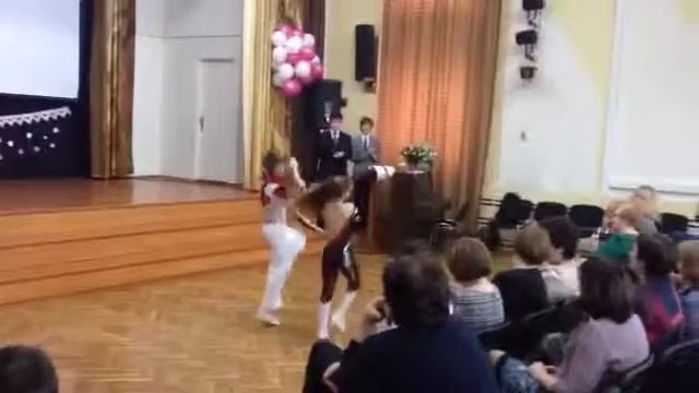 Акробатичекий рок-н-ролл В класс микст юноши и девушки(4) смотреть онлайн