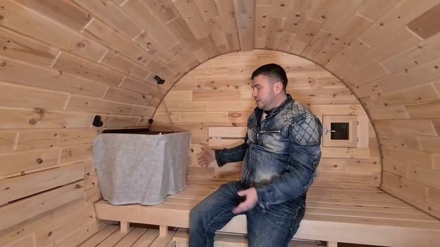 Необычная планировка Бани-бочки 3,5 метра! Небольшая, но уютная семейная банька! смотреть онлайн