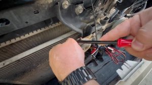 Замена звукового сигнала nissan x-trail снятие решетки ниссан х трейл волговские сигналы мавико