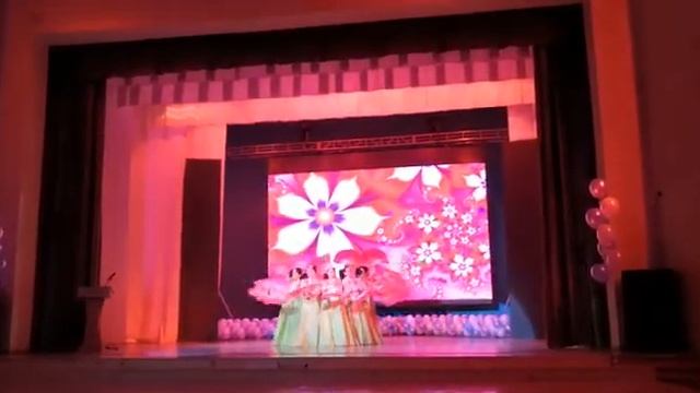 Ансамбль "Кыталыына" Танец "Мугунхва" смотреть онлайн