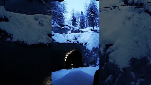 Карелия пещера на Русском Алле