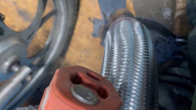 Доработал выхлоп на поло.Стало лучше или нет?!STINGER смотреть онлайн