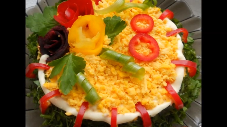 Салат '8 Марта'