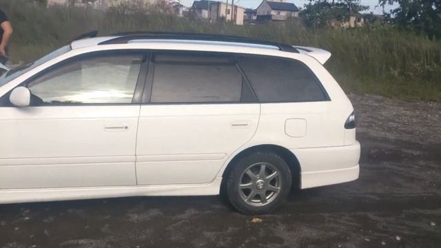 Toyota Caldina (ST210 3s-fe 2000 Белая)