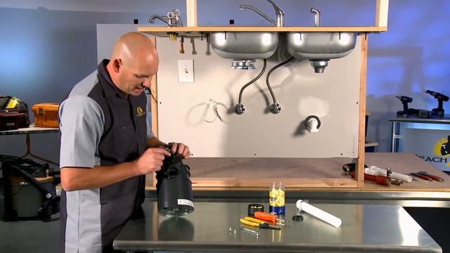 Garbage Disposal Diagnosis Repair Replacement смотреть онлайн
