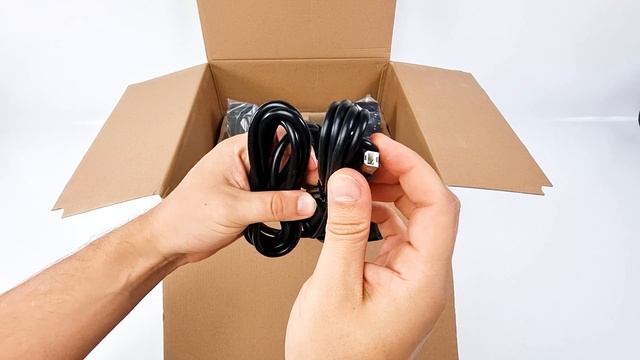 Moza R3 Xbox - Steering Wheel Unboxing смотреть онлайн