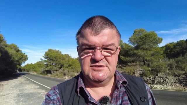 Штамп или бумага для продления резиденции внж в Испании в аэропорту Аликанте смотреть онлайн