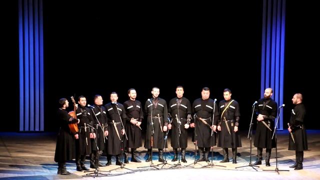 Уральская рябинушка (Родыгин - Пилипенко) | грузинский мужской хор МДЗЛЕВАРИ смотреть онлайн