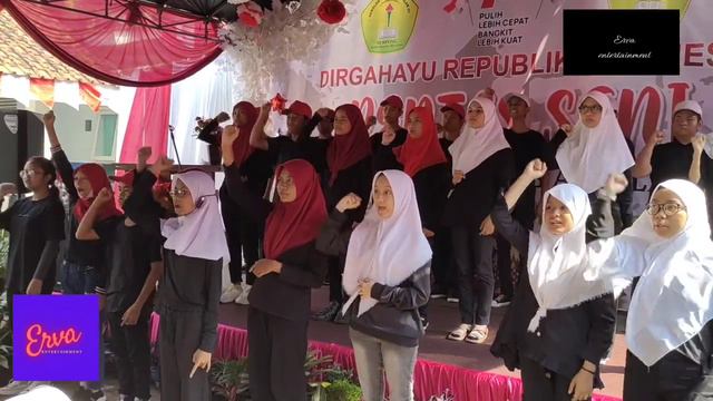HEBAAT !! ANAK TUNA RUNGU PENTAS SENI DI SKH ASSALAM смотреть онлайн