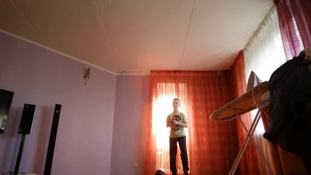 Поднимаю пыль дома смотреть онлайн