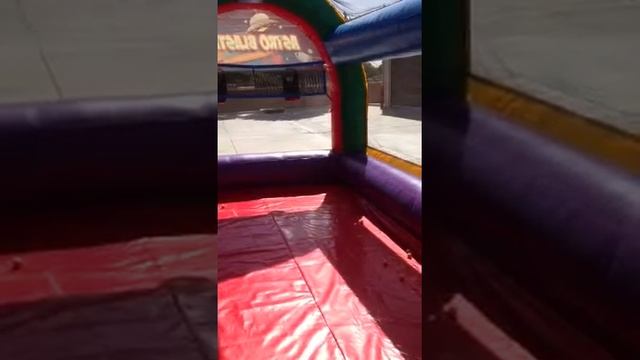California Jumping's Astro Blaster Game смотреть онлайн