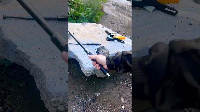 Тест автоматической vs обычной телескопической дубинки . Ссылка на магазин в комментариях смотреть онлайн