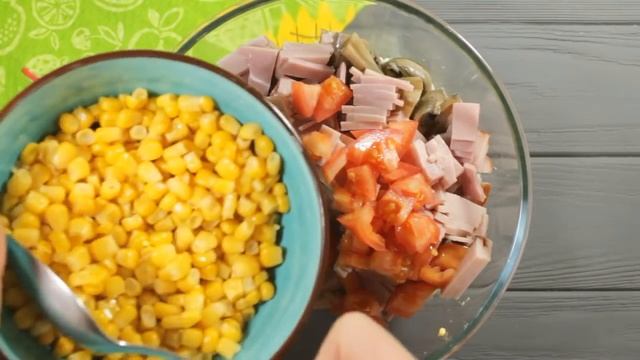 Быстрый САЛАТ на НОВЫЙ ГОД, вкусный и праздничный. Раз, два и готово. смотреть онлайн