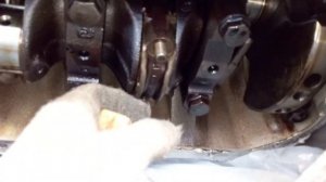 Как извлечь поршни из блока цилиндров?