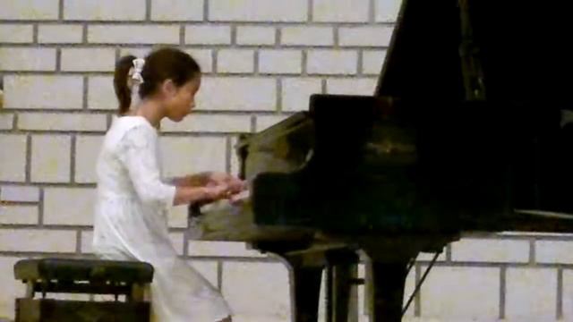 Chloé SASSO au concours Claude Kahn - 14.04.13 смотреть онлайн