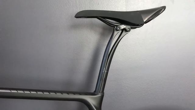 Canyon Endurace CF SL 8.0 vs Ultimate CF SL 8.0 смотреть онлайн