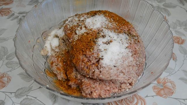 Котлеты Вкуснейшие!!! Гора котлет всего за 200 рублей! Неожиданно Вкусно и Бюджетно! смотреть онлайн