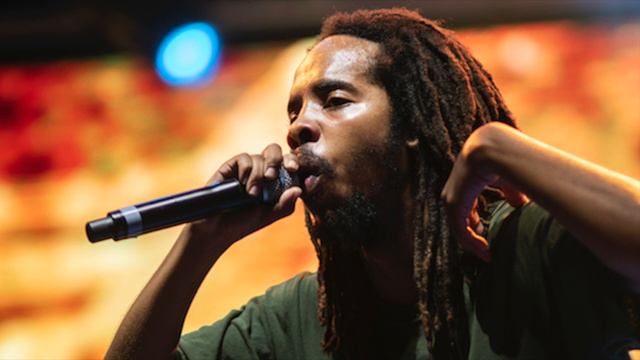 Earl Sweatshirt - The Bends (Alternative Intro & Outro) смотреть онлайн