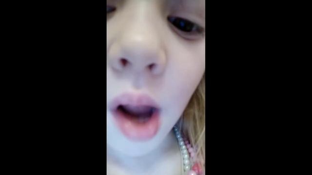 Эвелина любит цветы смотреть онлайн