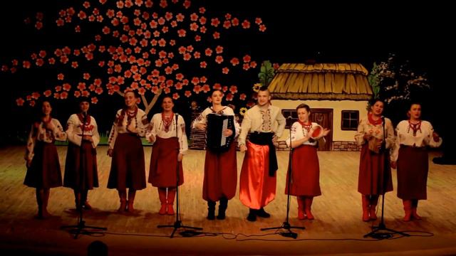 "Ой, за мостом, мостом" ("Oh, behind the bridge") смотреть онлайн